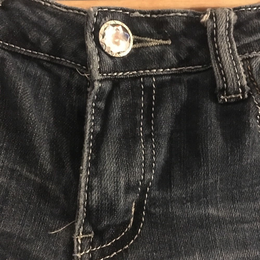 Machine Ripped Jeans with Lace - Picture 3 of 6